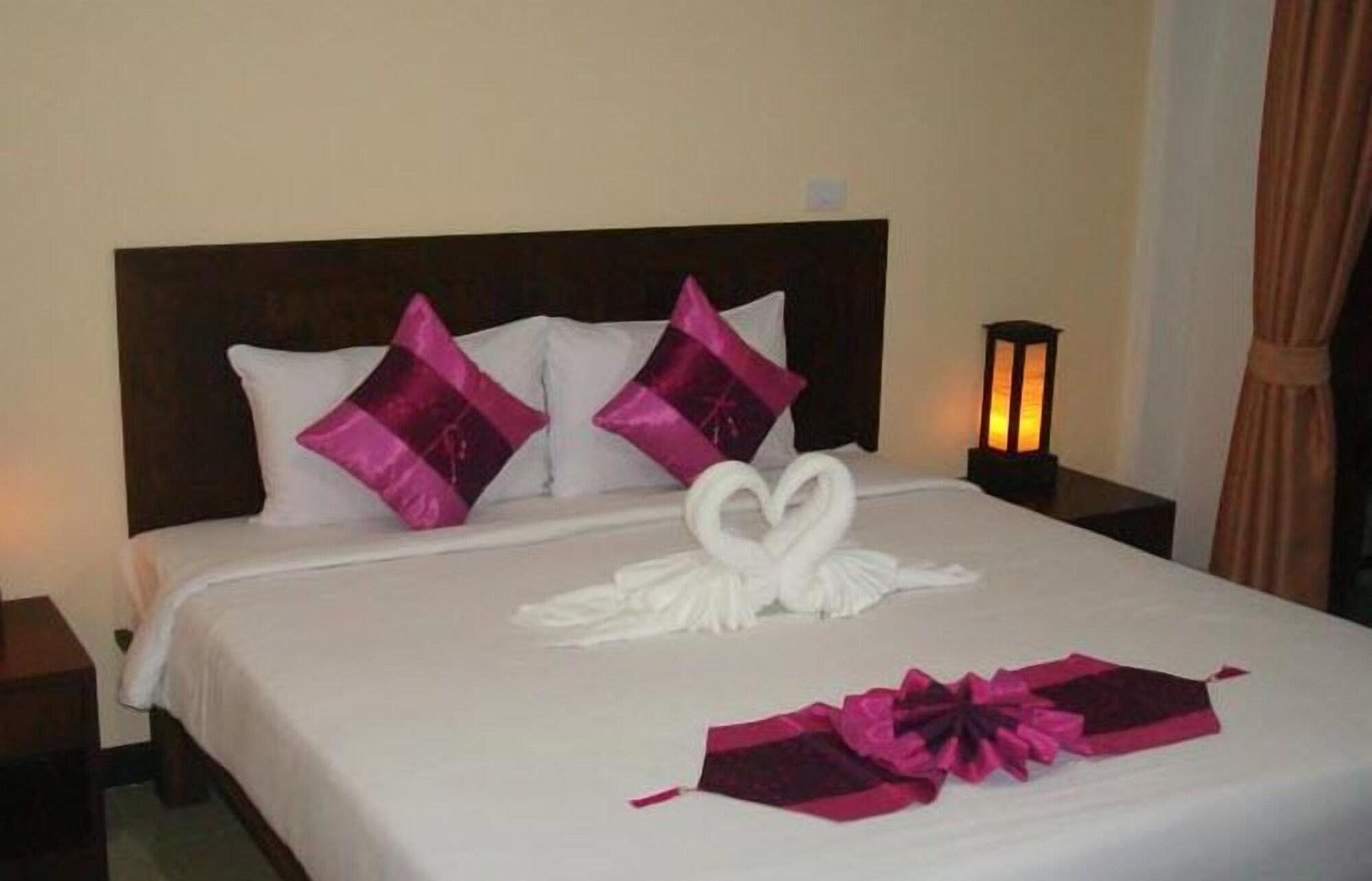 Ampha Place Hotel Mae Nam Bagian luar foto