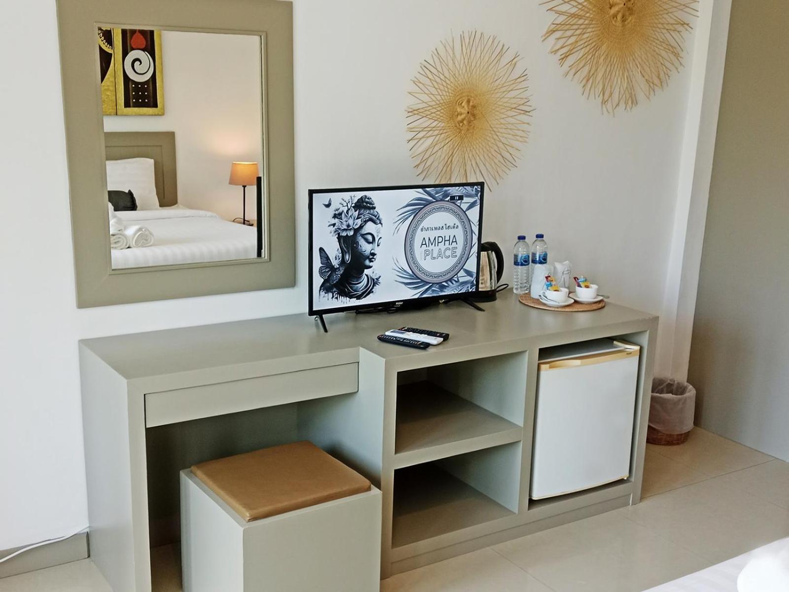 Ampha Place Hotel Mae Nam Bagian luar foto