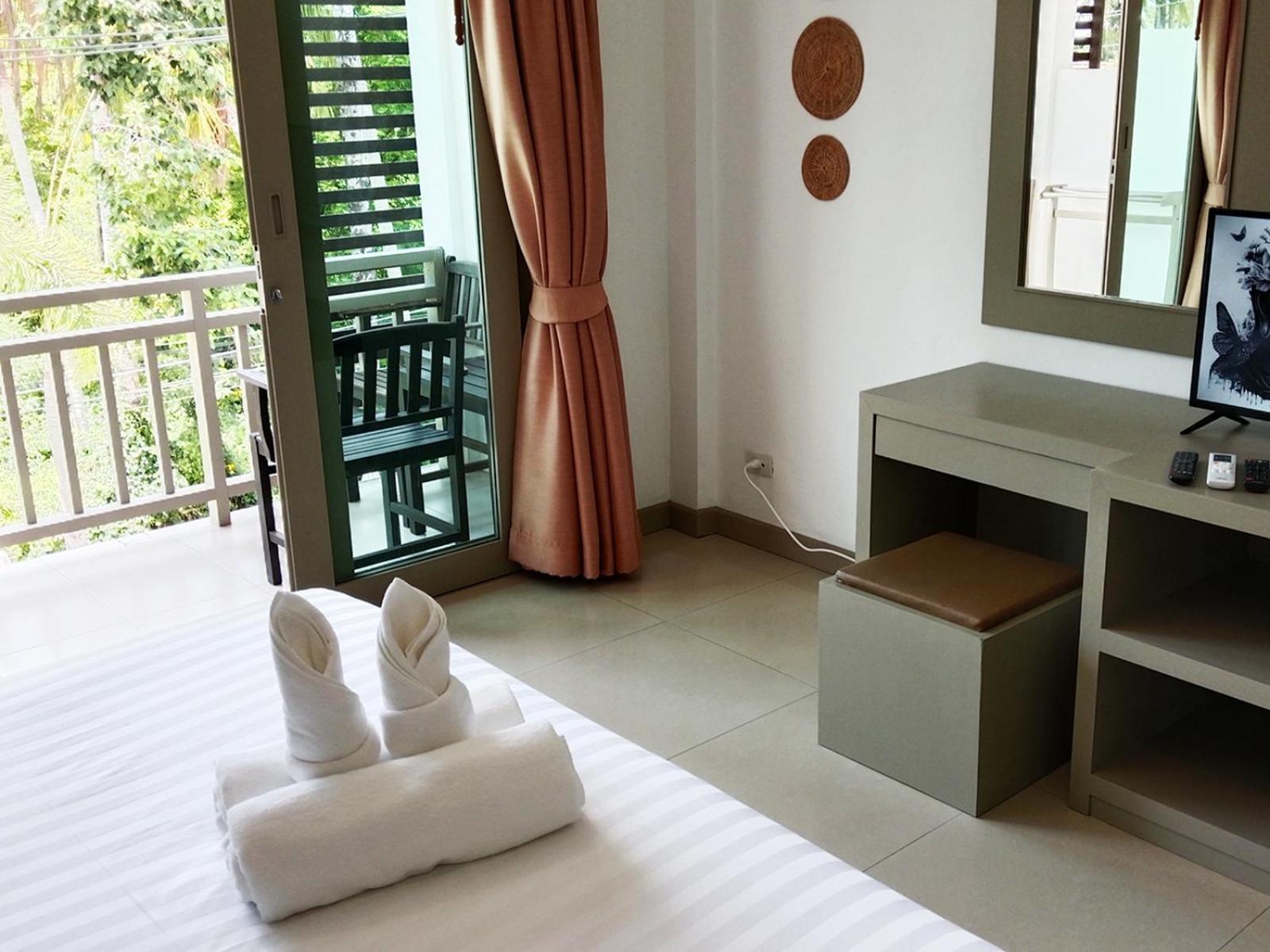 Ampha Place Hotel Mae Nam Bagian luar foto